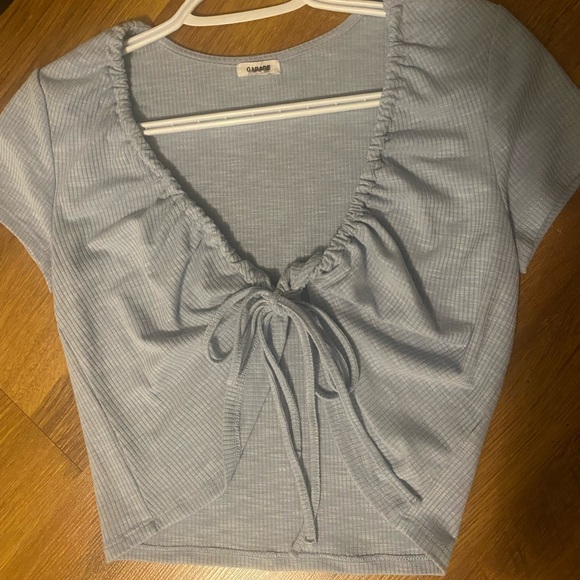 Garage front tie shirt. - Picture 1 of 1